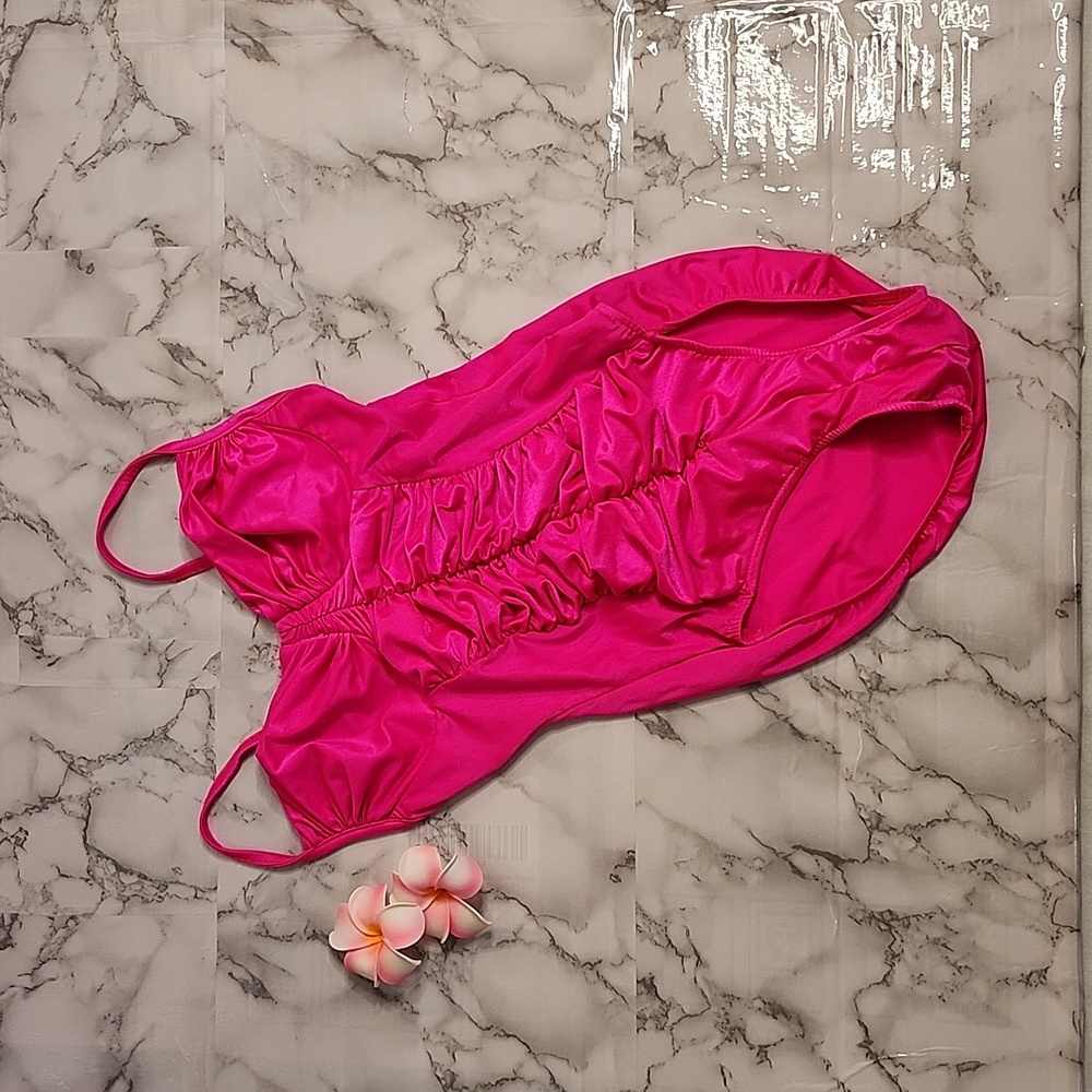 Vintage Fuschia Sea Fair Ruched One Piece Bathing Suit